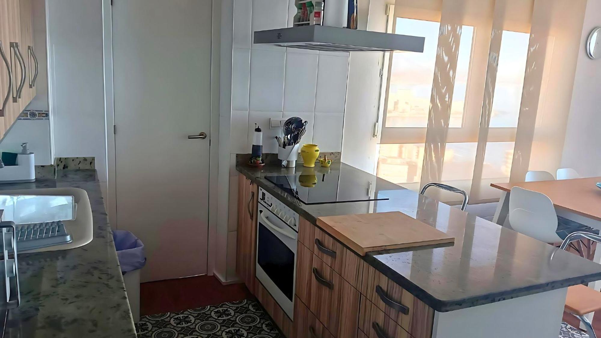 Atico A 50M Del Mar. Parking Gratis. A/C Διαμέρισμα El Campello Εξωτερικό φωτογραφία